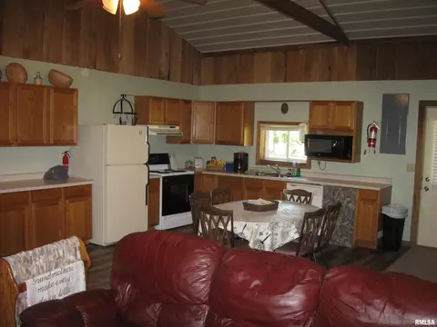70 Poe Ln, Simpson, IL 62985 photo 8
