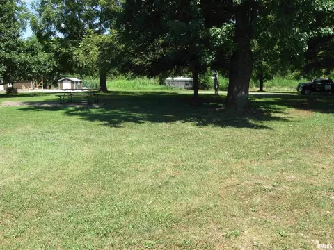 70 Poe Ln, Simpson, IL 62985 photo 6
