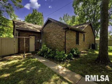 207 S 7th St, Herrin, IL 62948 photo 7