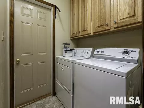 207 S 7th St, Herrin, IL 62948 photo 25