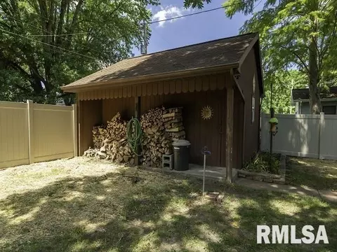 207 S 7th St, Herrin, IL 62948 photo 28