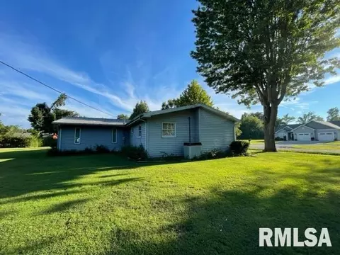 612 W Ray St, Christopher, IL 62822 photo 5
