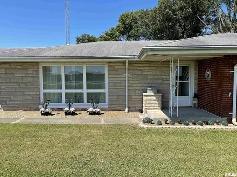 3269 Old 51 Rd, Sandoval, IL 62882 photo 3
