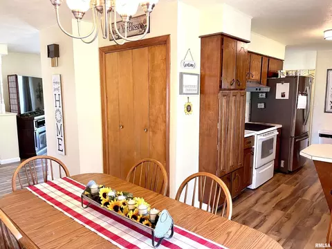 3269 Old 51 Rd, Sandoval, IL 62882 photo 11