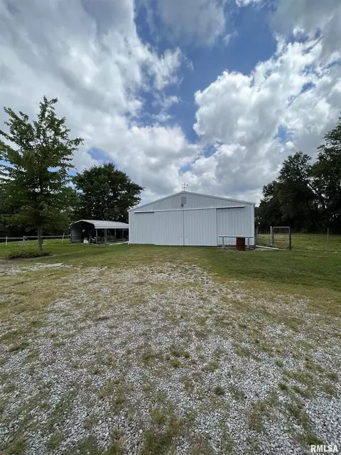 1280 County Road 800 E Rd, Carmi, IL 62821 photo 5