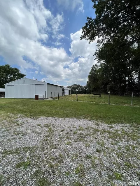 1280 County Road 800 E Rd, Carmi, IL 62821 photo 3