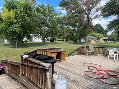 311 W 1st St, Ewing, IL 62836 photo 26
