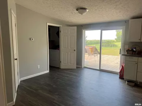 311 W 1st St, Ewing, IL 62836 photo 13