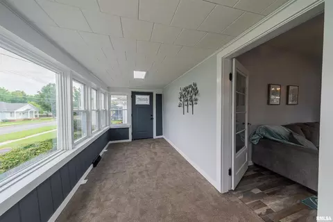 703 S Victor St, Christopher, IL 62822 photo 7