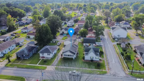703 S Victor St, Christopher, IL 62822 photo 28