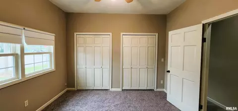 501 S Victor St, Christopher, IL 62822 photo 20