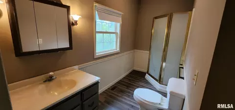 501 S Victor St, Christopher, IL 62822 photo 23