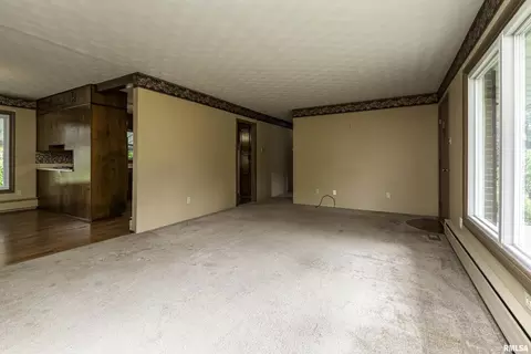 9092 Old Route 13, Marion, IL 62959 photo 5