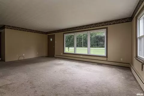 9092 Old Route 13, Marion, IL 62959 photo 4