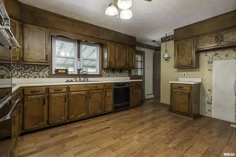 9092 Old Route 13, Marion, IL 62959 photo 7