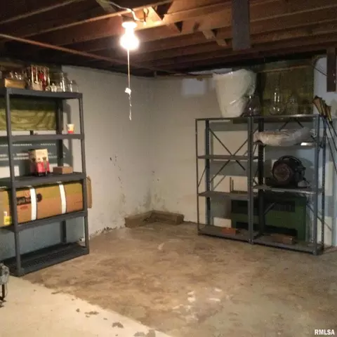 701 W Spring St, Anna, IL 62906 photo 24
