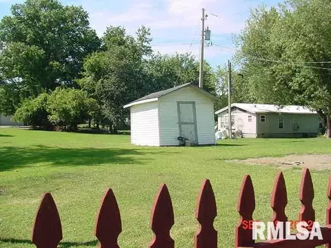 617 S 25th St, Herrin, IL 62948 photo 9
