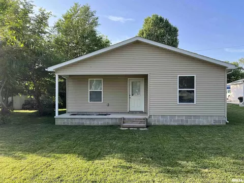 1103 E Union St, Marion, IL 62959 photo 9