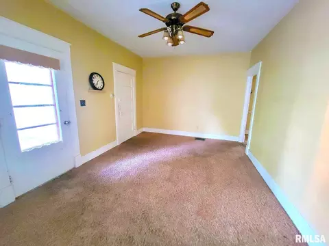 324 Leafland Ave, Centralia, IL 62801 photo 6