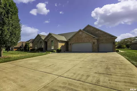 1601 Lisa Ln, Marion, IL 62959 photo 3