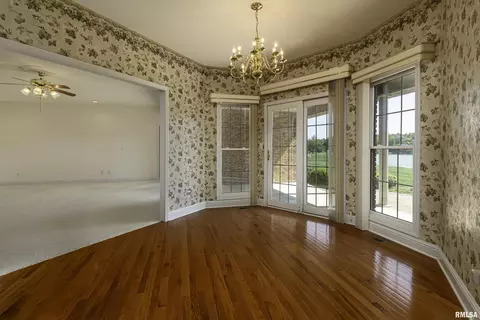1601 Lisa Ln, Marion, IL 62959 photo 14
