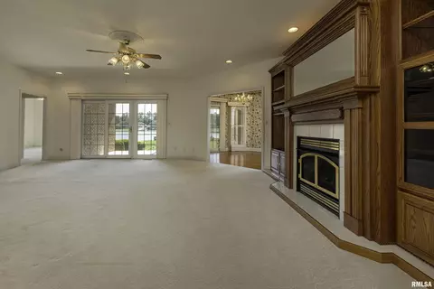 1601 Lisa Ln, Marion, IL 62959 photo 11