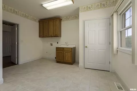 1601 Lisa Ln, Marion, IL 62959 photo 30