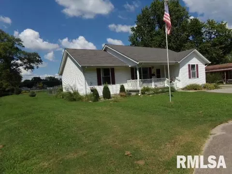 628 W Lincoln St, Harrisburg, IL 62946