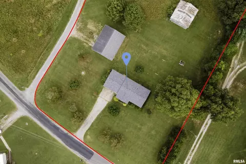 11748 Pease Rd, Marion, IL 62959 photo 4