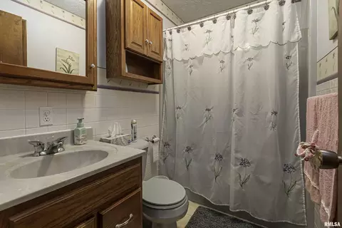 11748 Pease Rd, Marion, IL 62959 photo 12