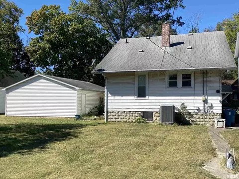 413 S Cherry St, Centralia, IL 62801 photo 12