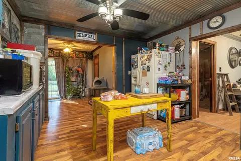 14727 Allen Rd, Herrin, IL 62948 photo 8