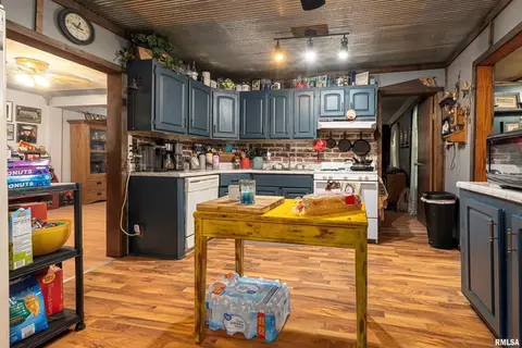 14727 Allen Rd, Herrin, IL 62948 photo 10