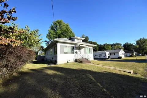 712 S Thomas St, Christopher, IL 62822 photo 19