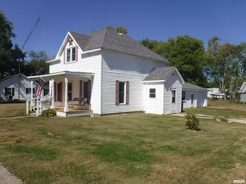 411 Thomas St, Iuka, IL 62849 photo 1