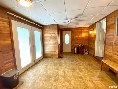 506 S Thomas St, Christopher, IL 62822 photo 10