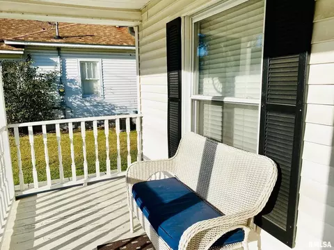 506 S Thomas St, Christopher, IL 62822 photo 28