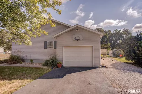 800 Washington St, Saint Libory, IL 62282 photo 39