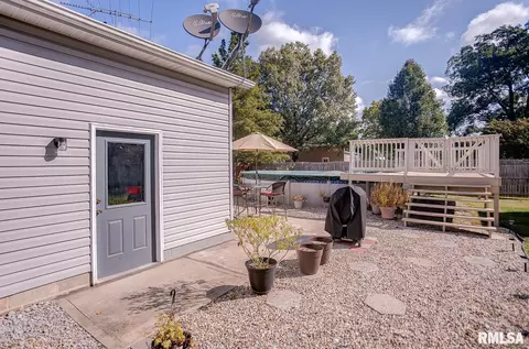 800 Washington St, Saint Libory, IL 62282 photo 40