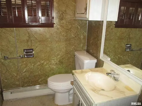 13548 Ewing Rd, Whittington, IL 62897 photo 13