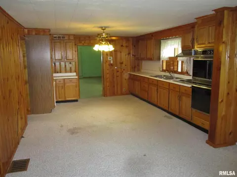 13548 Ewing Rd, Whittington, IL 62897 photo 16