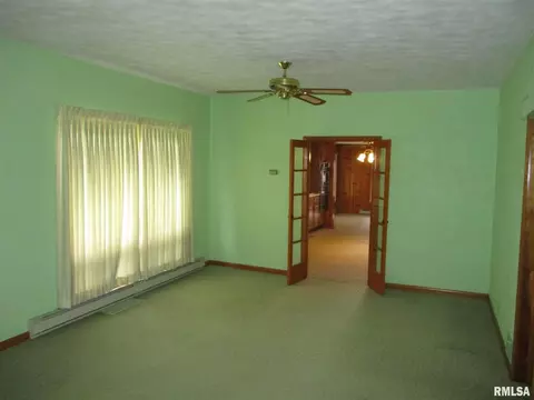 13548 Ewing Rd, Whittington, IL 62897 photo 9