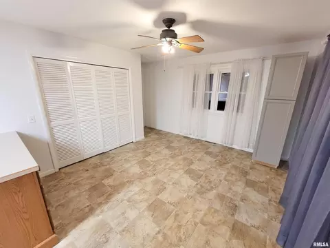 3 Sunset Dr, Flora, IL 62839 photo 33