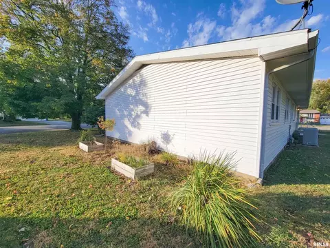 3 Sunset Dr, Flora, IL 62839 photo 66