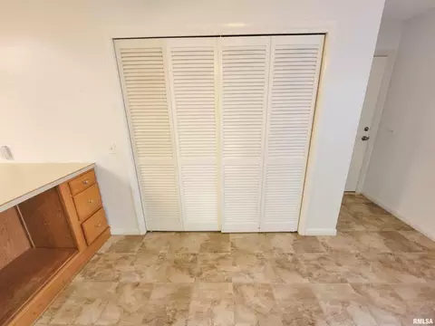 3 Sunset Dr, Flora, IL 62839 photo 31