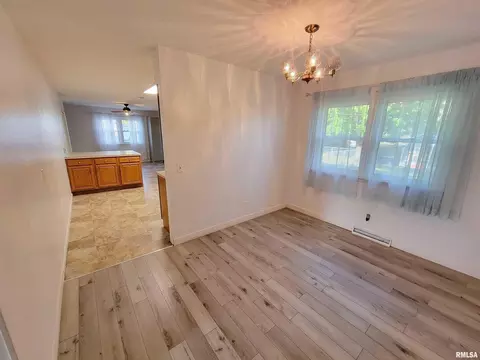 3 Sunset Dr, Flora, IL 62839 photo 14