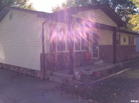1513 Triangle St, Mount Vernon, IL 62864 photo 2