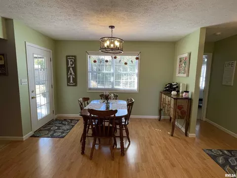 1702 N Smith Ave, Marion, IL 62959 photo 13