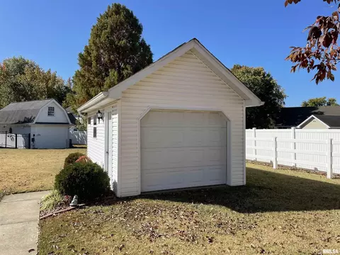 1702 N Smith Ave, Marion, IL 62959 photo 29