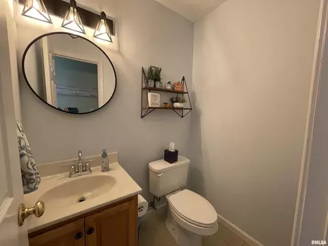 1702 N Smith Ave, Marion, IL 62959 photo 23